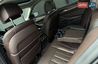 Седан BMW 5 Series 2019 в 