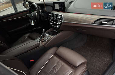 Седан BMW 5 Series 2019 в 