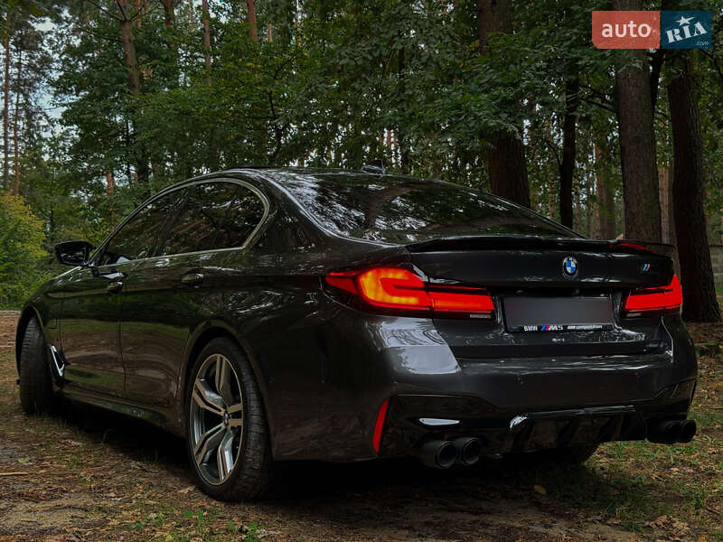 Седан BMW 5 Series 2018 в Львове