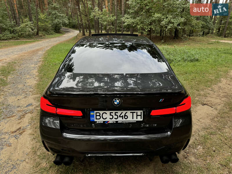 Седан BMW 5 Series 2018 в Львове