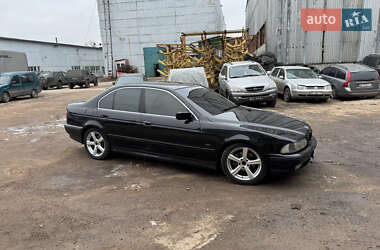 Седан BMW 5 Series 1995 в Глухові