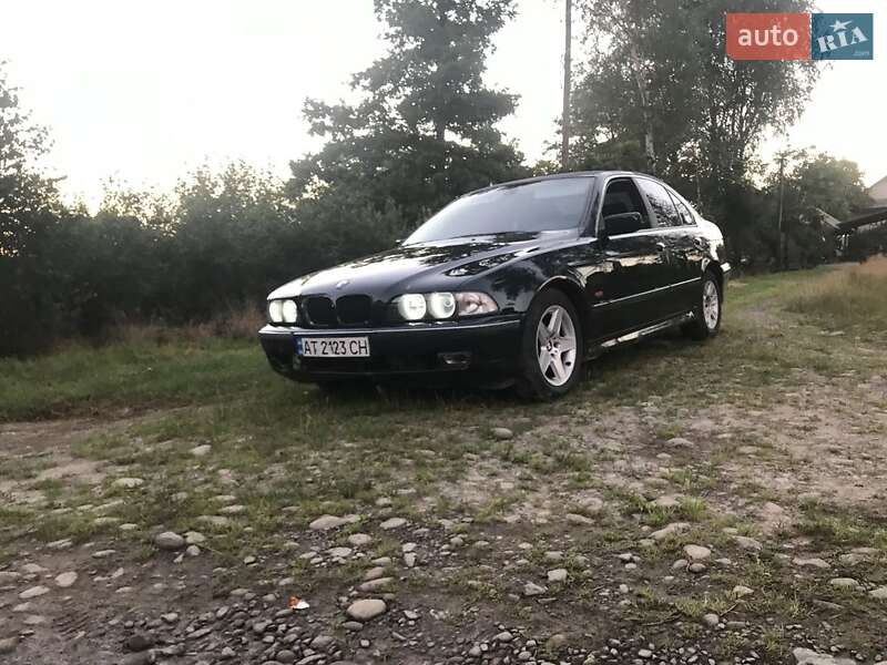 Седан BMW 5 Series 1998 в Калуші