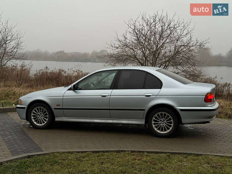 Седан BMW 5 Series 1999 в Рівному