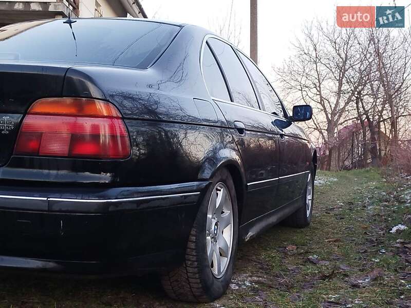 Седан BMW 5 Series 1999 в Львові