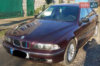 Седан BMW 5 Series 1997 в Запоріжжі