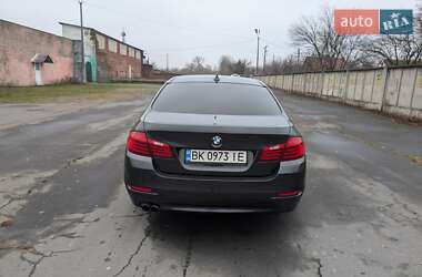 Седан BMW 5 Series 2013 в 