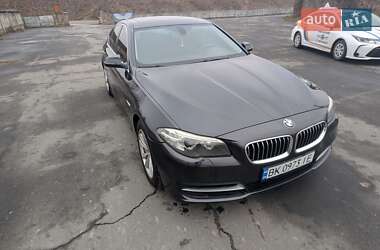 Седан BMW 5 Series 2013 в 