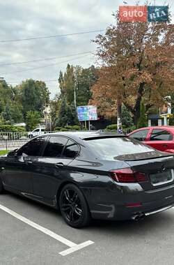 Седан BMW 5 Series 2013 в 