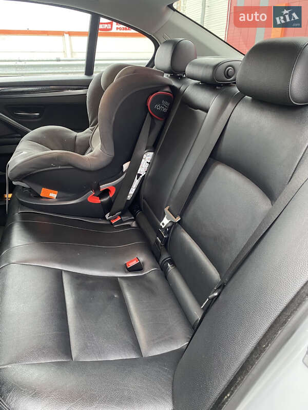 Седан BMW 5 Series 2014 в Киеве