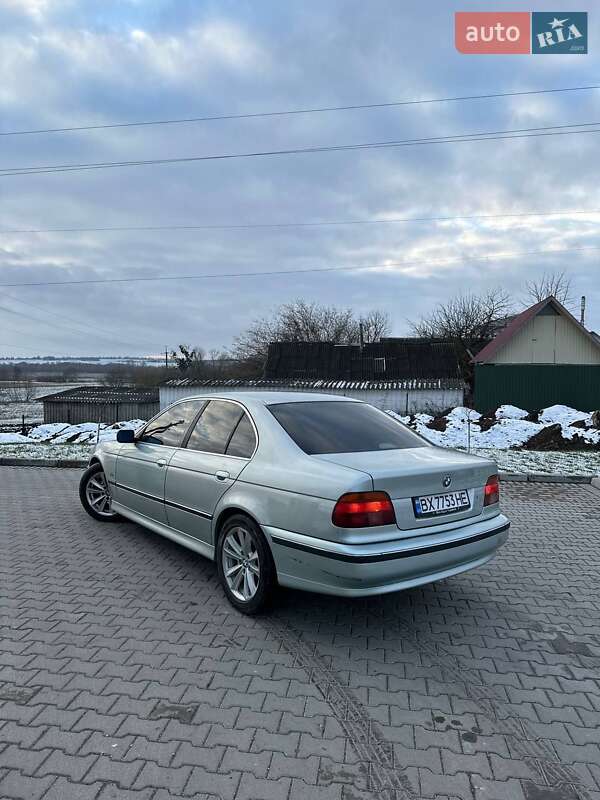 BMW 5 Series 2000