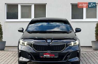 Седан BMW 5 Series 2023 в Луцке