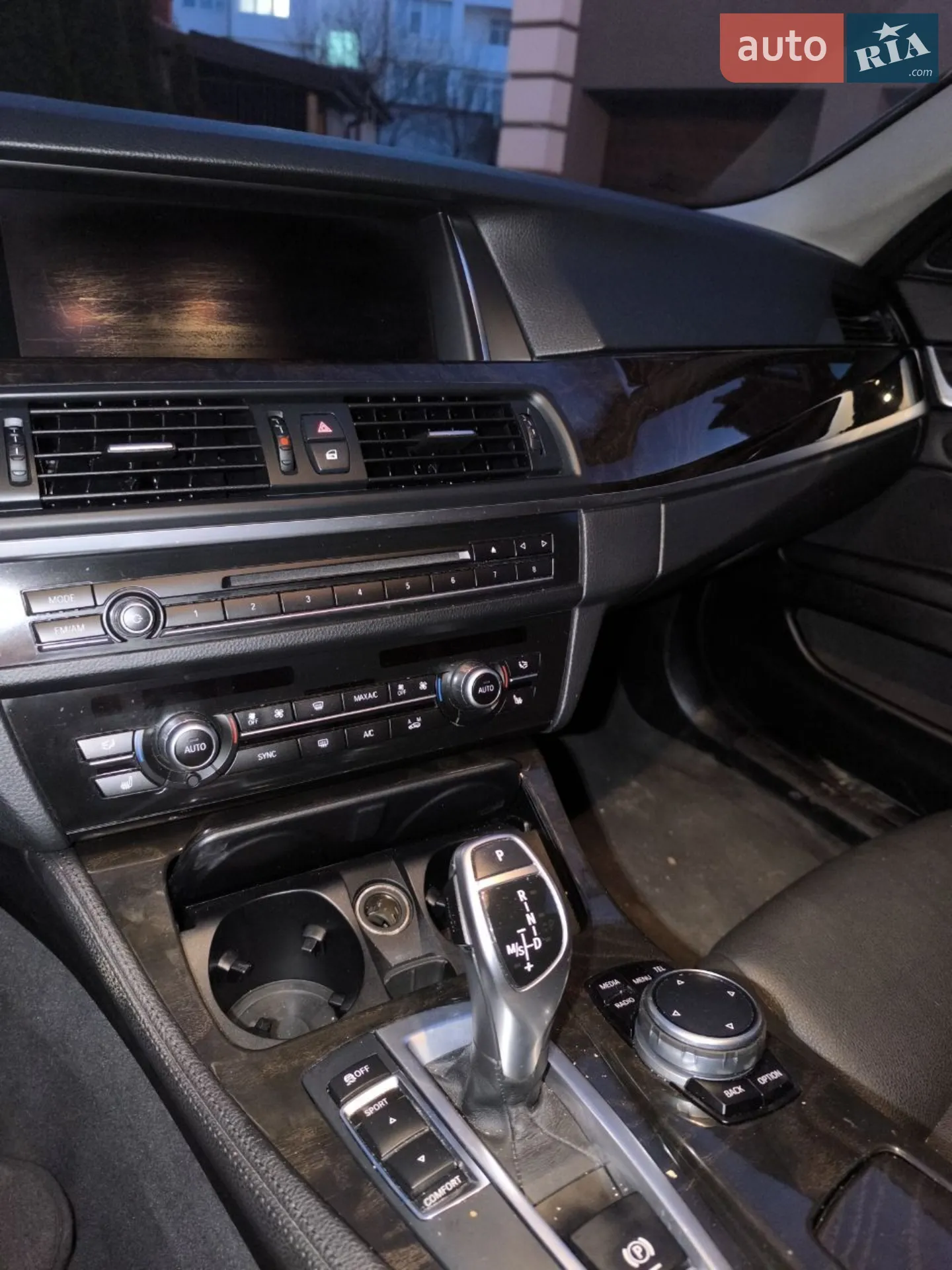 2016 BMW 5er - мініатюра 3