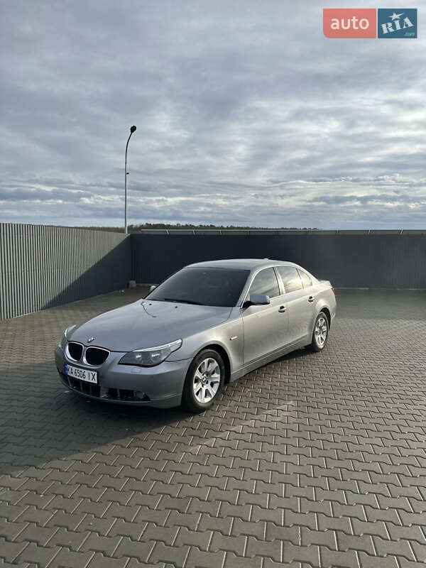 Седан BMW 5 Series 2004 в Летичеве