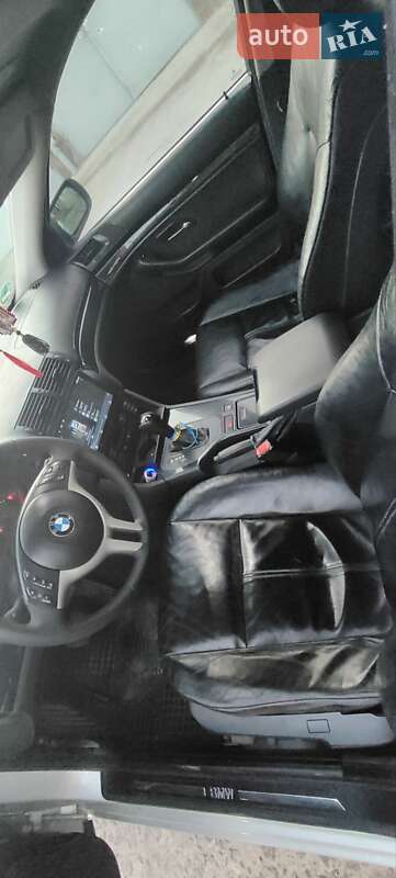 Универсал BMW 5 Series 2000 в Черноморске