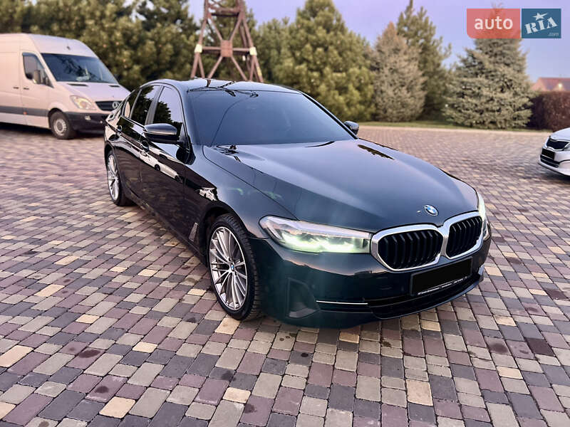 Седан BMW 5 Series 2020 в Дніпрі