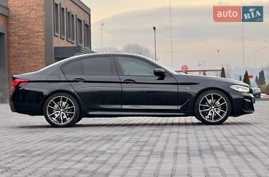 Седан BMW 5 Series 2021 в Чернівцях