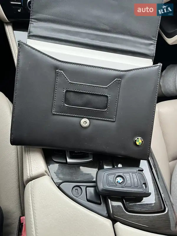 Седан BMW 5 Series 2012 в Львові документ 3 фото Седан BMW 5 Series 2012 в Львові документ