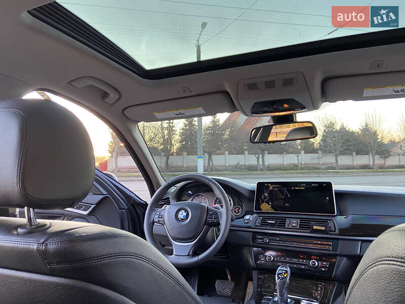 Седан BMW 5 Series 2015 в Кропивницькому