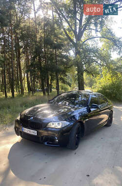 Седан BMW 5 Series 2012 в 