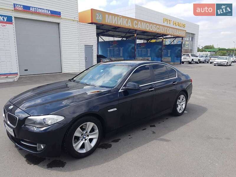 Седан BMW 5 Series 2012 в Запоріжжі