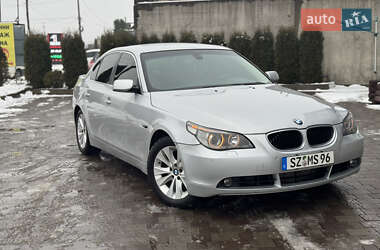 Седан BMW 5 Series 2004 в Сарнах