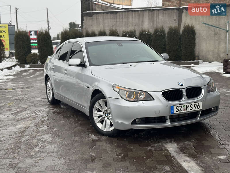 Седан BMW 5 Series 2004 в Сарнах