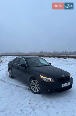 Седан BMW 5 Series 2007 в Зарічному