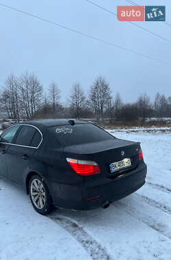 Седан BMW 5 Series 2007 в Зарічному