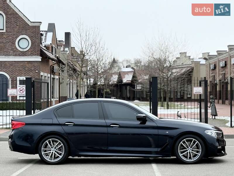 Седан BMW 5 Series 2017 в Киеве