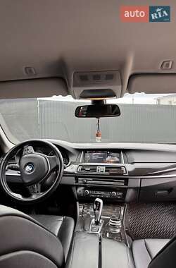 Седан BMW 5 Series 2010 в 