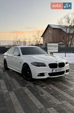 Седан BMW 5 Series 2012 в Львові