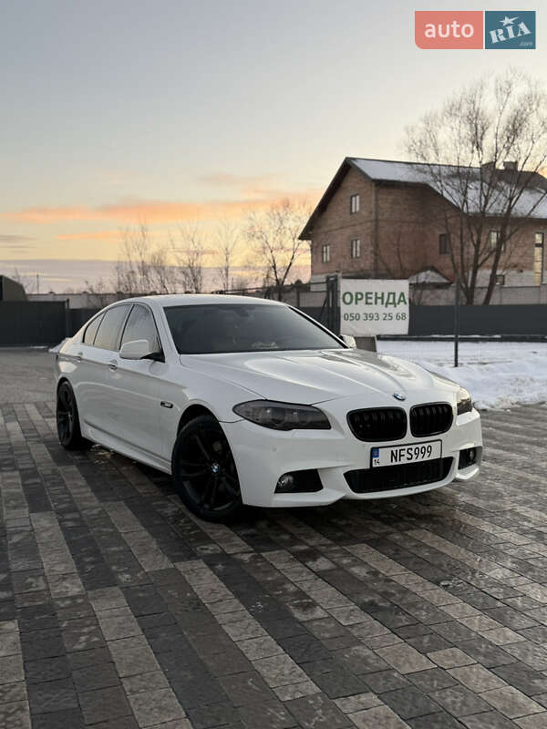 BMW 5 Series 2012