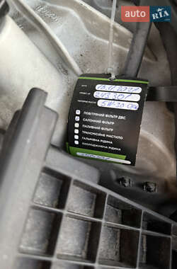 Седан BMW 5 Series 2012 в 