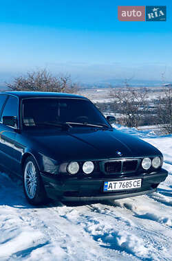 Седан BMW 5 Series 1992 в 
