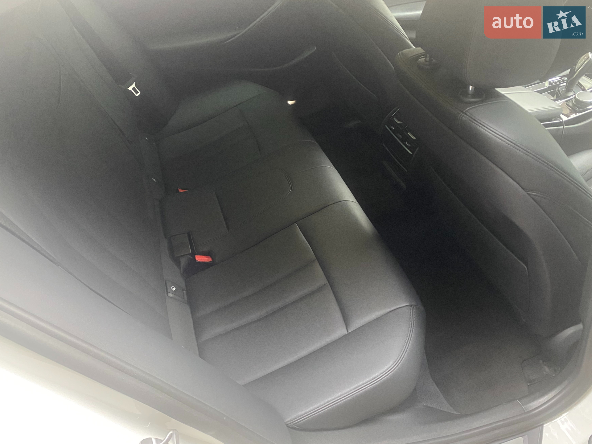 2017 BMW 5er - мініатюра 15