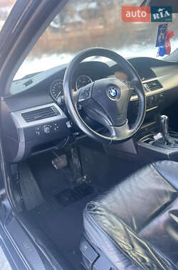 Седан BMW 5 Series 2004 в 