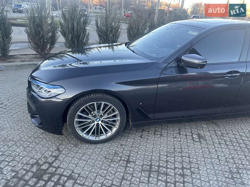 Седан BMW 5 Series 2019 в Полтаві