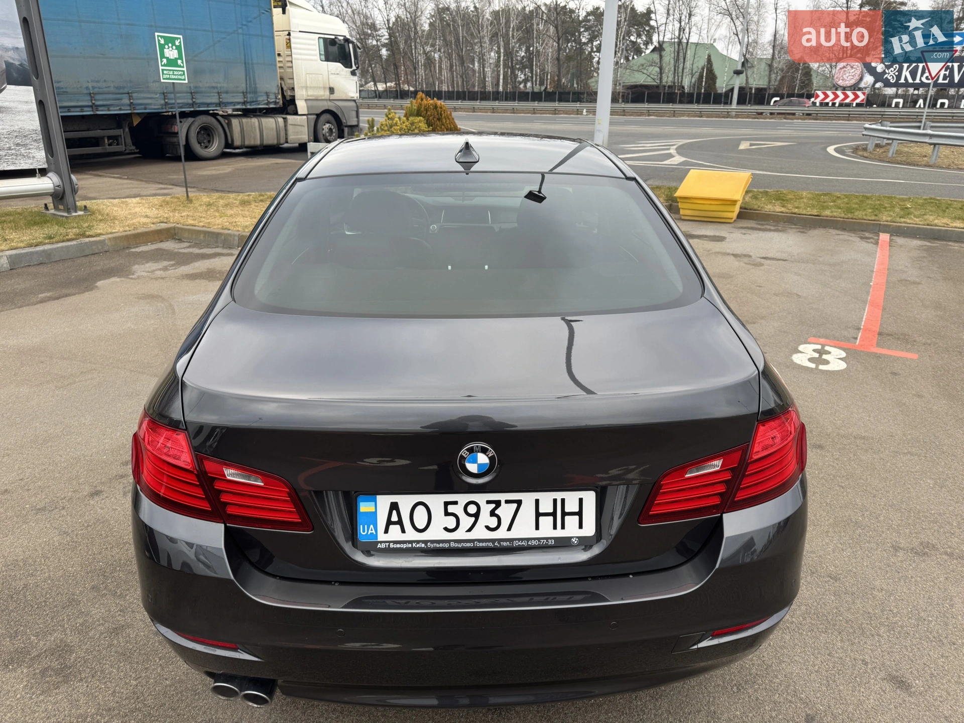 2016 BMW 5er - мініатюра 13