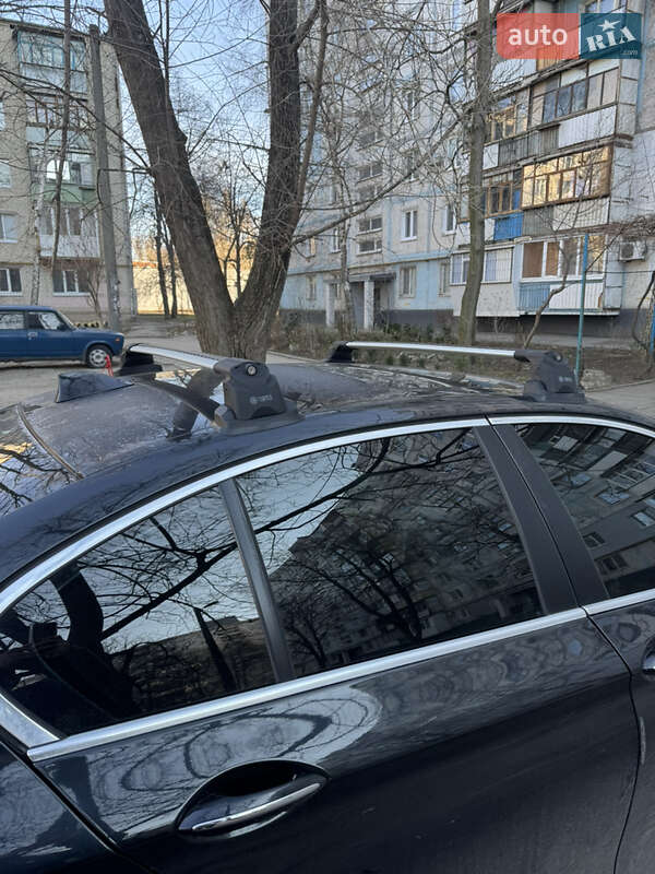 Седан BMW 5 Series 2012 в Запоріжжі