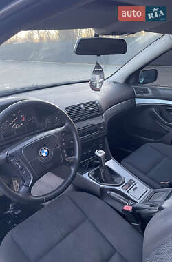 Седан BMW 5 Series 1999 в Баре