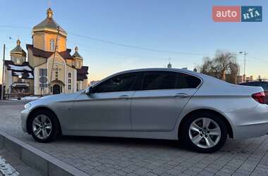 Седан BMW 5 Series 2013 в 