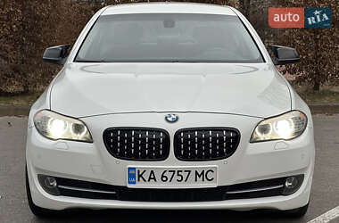 Седан BMW 5 Series 2010 в 