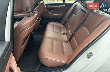 Седан BMW 5 Series 2010 в 