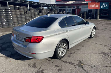 Седан BMW 5 Series 2011 в Хусте