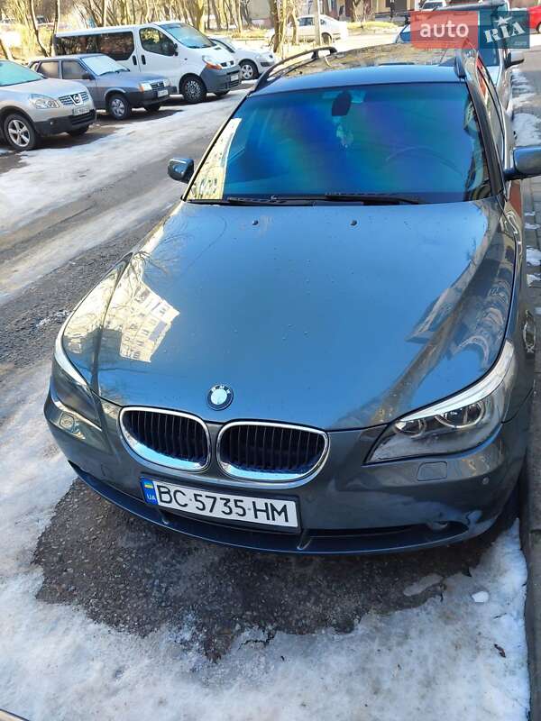BMW 5 Series 2004