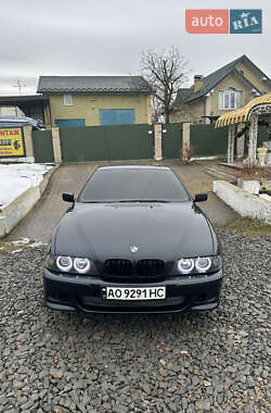 Седан BMW 5 Series 2000 в Бориславі