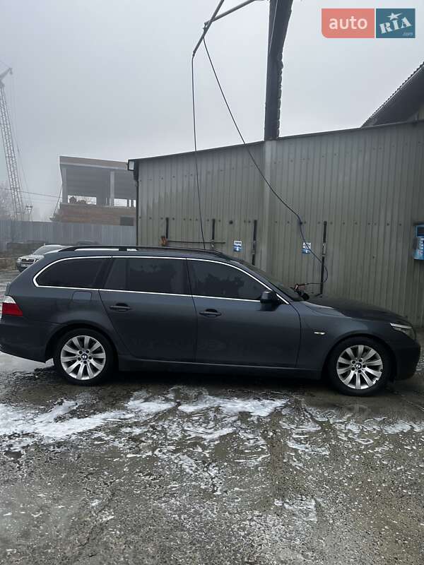 Універсал BMW 5 Series 2010 в Жидачові