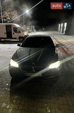 Седан BMW 5 Series 2013 в Львові