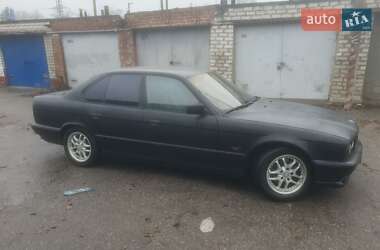 Седан BMW 5 Series 1994 в Кременчуці