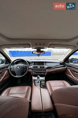 Седан BMW 5 Series 2013 в Виннице